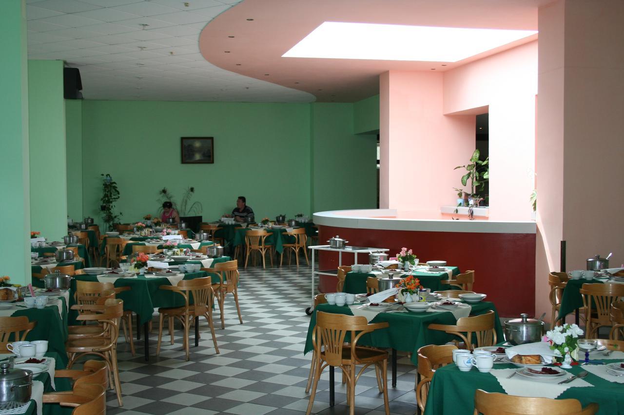 Sanatorii Energetik Hotel Kavali Kültér fotó